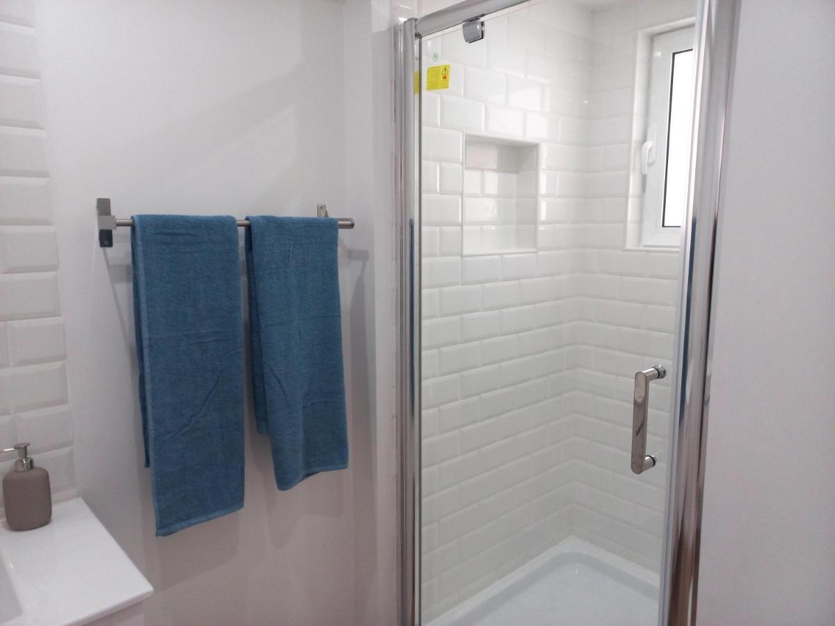 White Pearl Apartment Central Confy Spacious Lagos Bagian luar foto